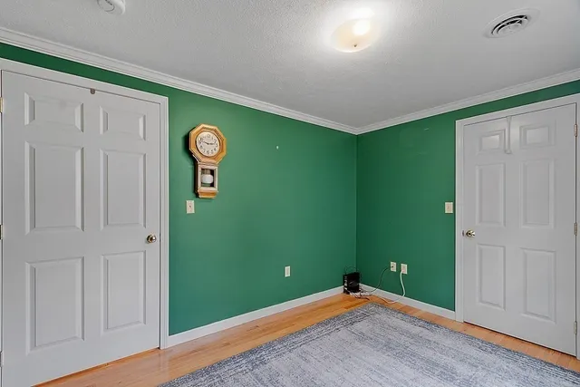 $2,400 | 15 Water Wheel Circle, Unit 15, Templeton, MA 01468