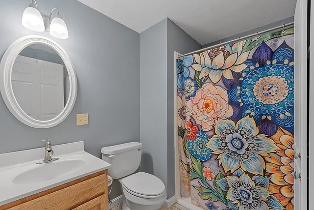 $2,400 | 15 Water Wheel Circle, Unit 15, Templeton, MA 01468