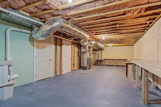 $2,400 | 15 Water Wheel Circle, Unit 15, Templeton, MA 01468