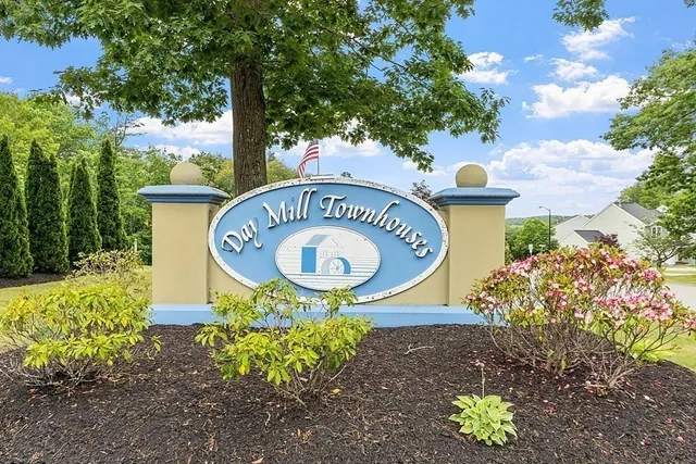 $2,400 | 15 Water Wheel Circle, Unit 15, Templeton, MA 01468