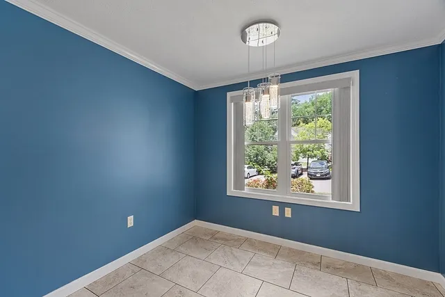 $2,400 | 15 Water Wheel Circle, Unit 15, Templeton, MA 01468