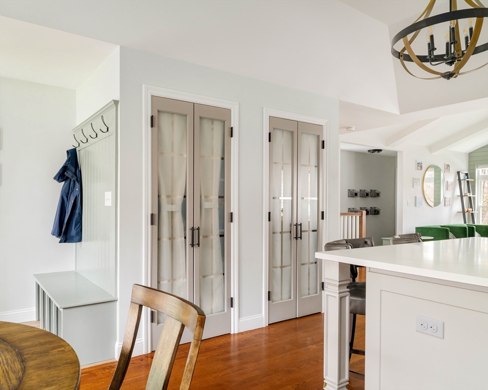 3 Sumpter Road Burlington, MA 01803 - Photo 4 of 40