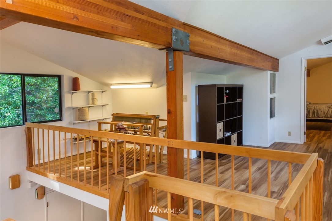 2086 East Grapeview Loop Road Grapeview, WA 98546 - Photo 11 of 25 Gallery Image 11