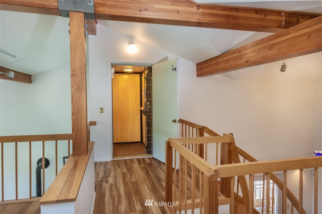 2086 East Grapeview Loop Road Grapeview, WA 98546 - Photo 13 of 25 Gallery Image 13