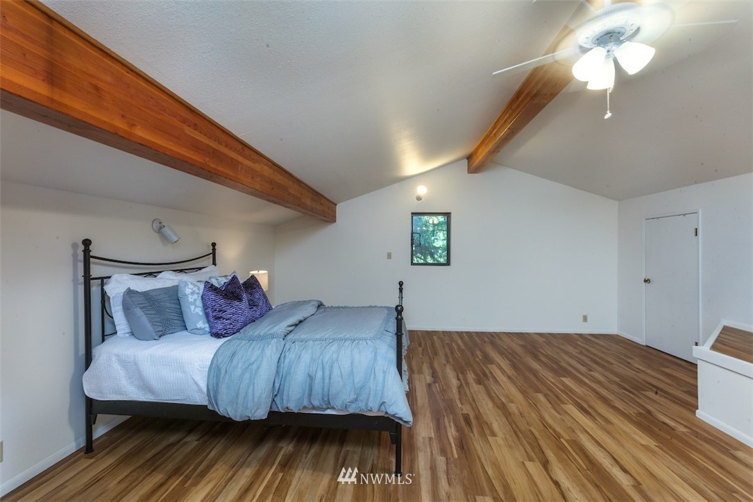 2086 East Grapeview Loop Road Grapeview, WA 98546 - Photo 14 of 25 Gallery Image 14