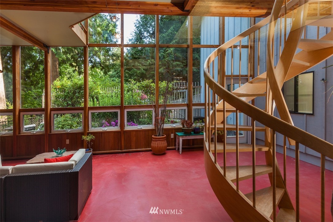 2086 East Grapeview Loop Road Grapeview, WA 98546 - Photo 16 of 25 Gallery Image 16