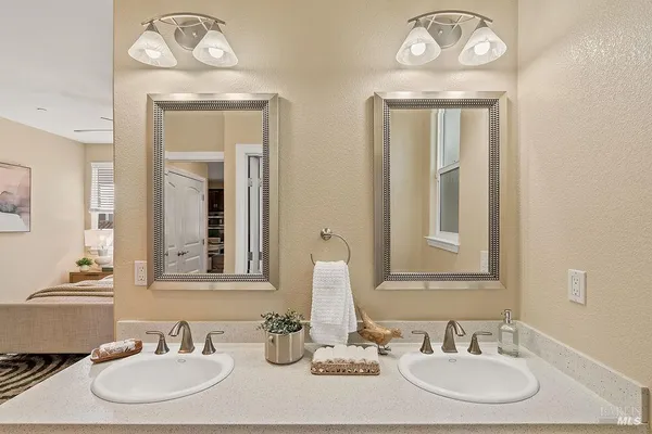 $895,000 | 125 Anish Way, Windsor, CA 95492