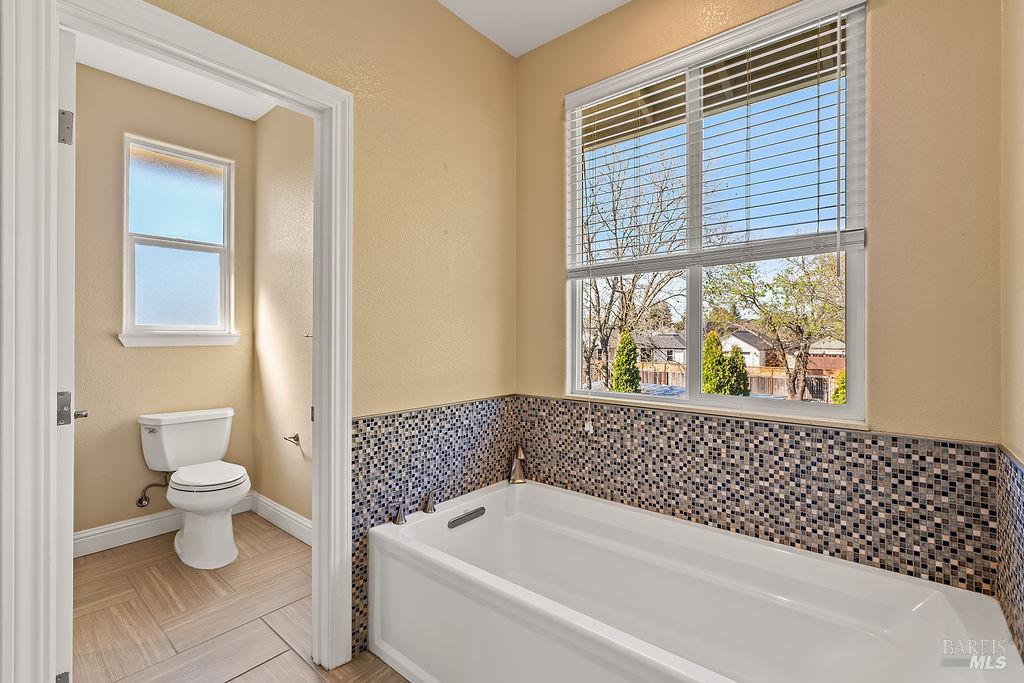 125 Anish Way Windsor, CA 95492 - Photo 30 of 51