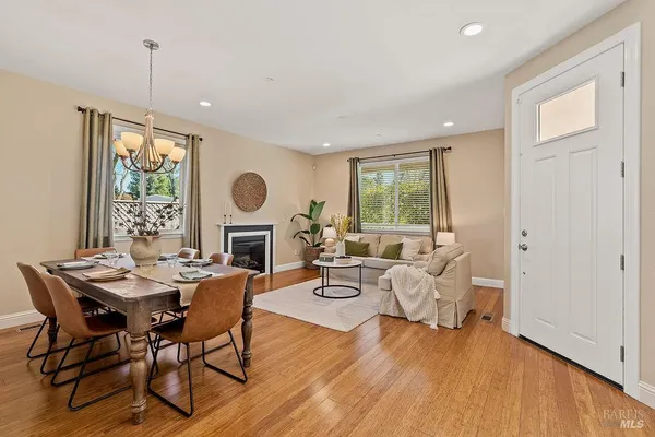 $850,000 | 125 Anish Way, Windsor, CA 95492