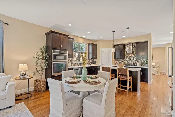 $895,000 | 125 Anish Way, Windsor, CA 95492