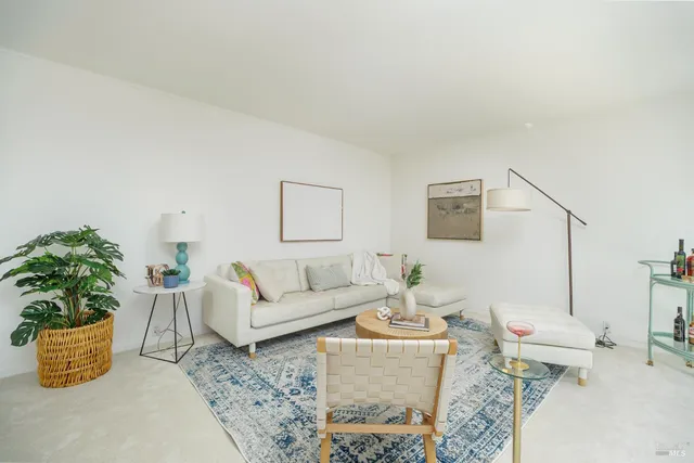 $589,000 | 11 Janet Way, Unit 9, Tiburon, CA 94920