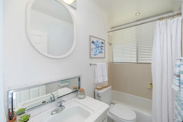 $589,000 | 11 Janet Way, Unit 9, Tiburon, CA 94920