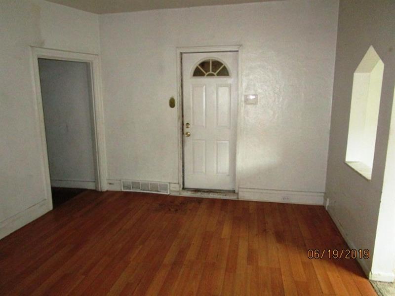 3324 Brighton Road Pittsburgh, PA 15212 - Photo 3 of 15 Gallery Image 3