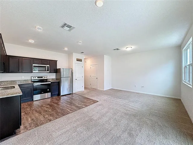 $1,700 | 927 Grandin Street, Davenport, FL 33837