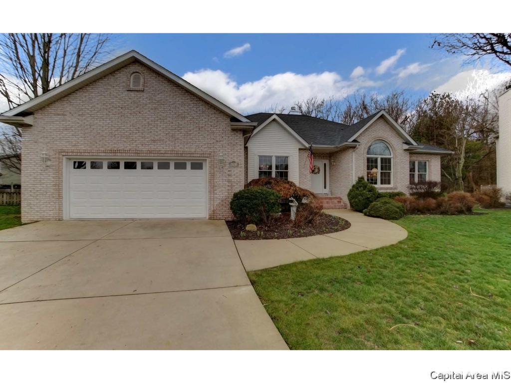 4008 Surry Pl Lane Springfield, IL 62711 - Photo 1 of 36 Gallery Image 1