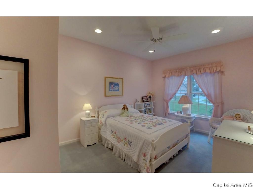 4008 Surry Pl Lane Springfield, IL 62711 - Photo 16 of 36 Gallery Image 16