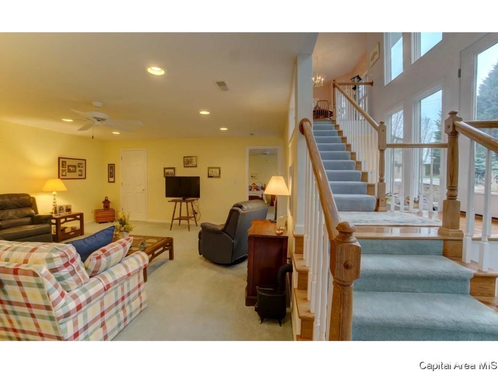 4008 Surry Pl Lane Springfield, IL 62711 - Photo 25 of 36 Gallery Image 25