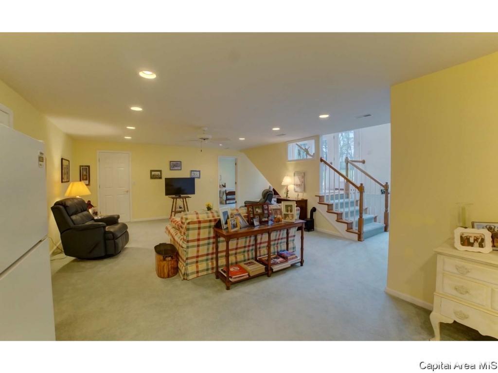 4008 Surry Pl Lane Springfield, IL 62711 - Photo 27 of 36 Gallery Image 27