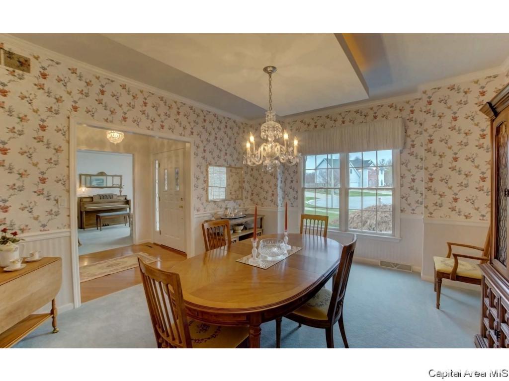 4008 Surry Pl Lane Springfield, IL 62711 - Photo 6 of 36 Gallery Image 6