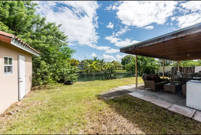$890,000 | 10260 Southwest 48th Street, Miami, FL 33165