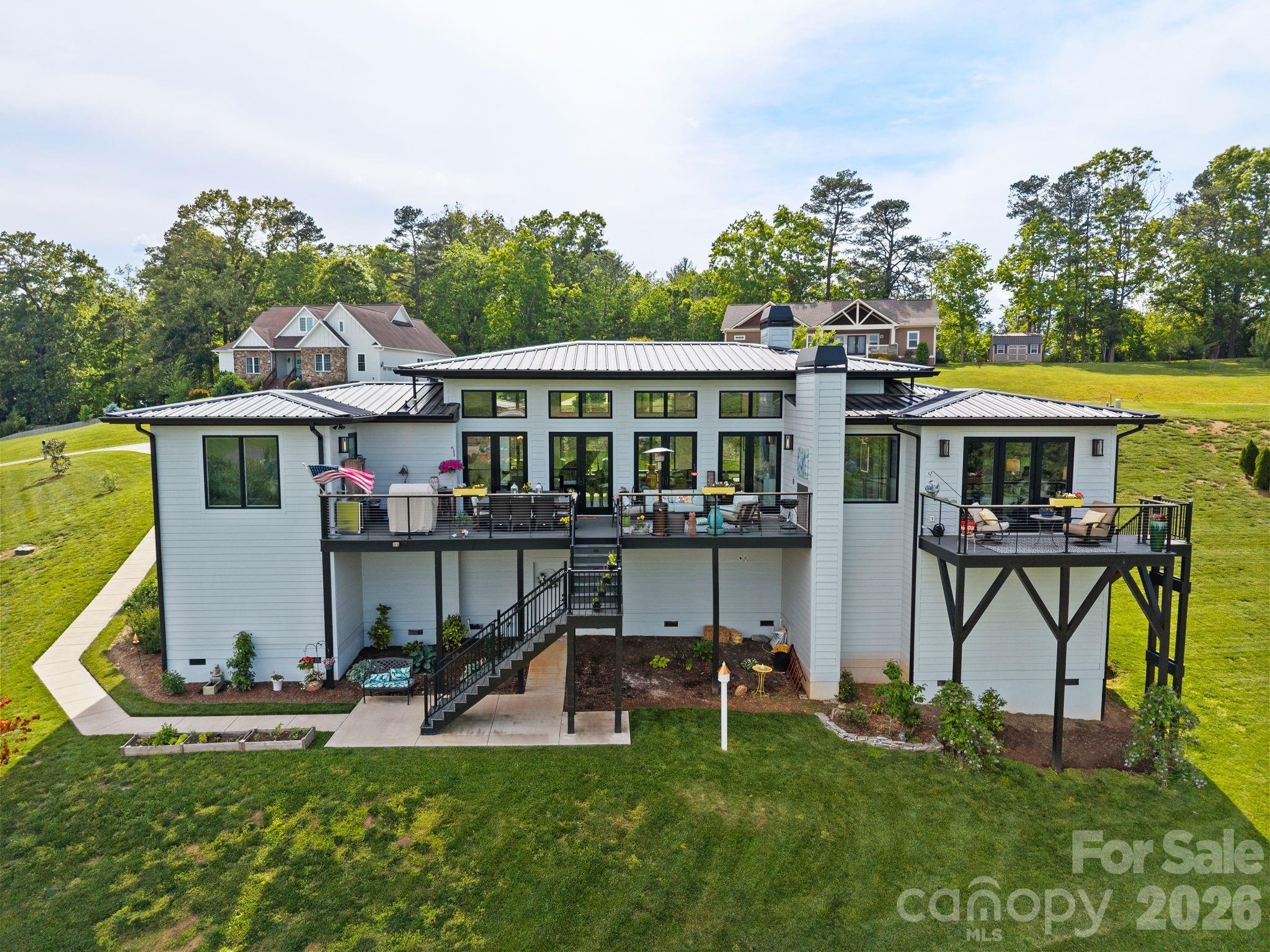 165 Israel Road Leicester, NC 28748 - Photo 3 of 48
