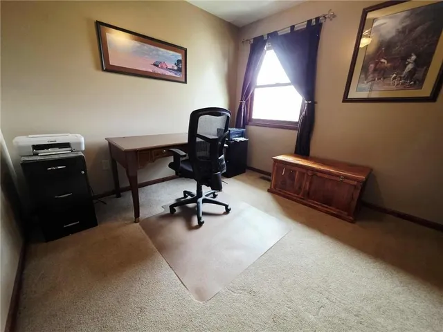 $1,150,000 | 19533 Highway 52, Pleasanton, KS 66075