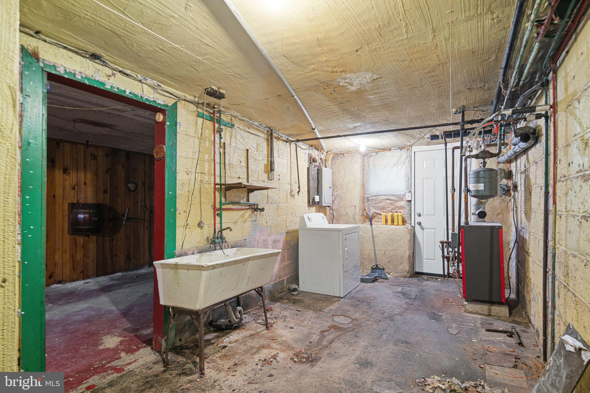 2133 Parkwyn Road Philadelphia, PA 19131 - Photo 14 of 15