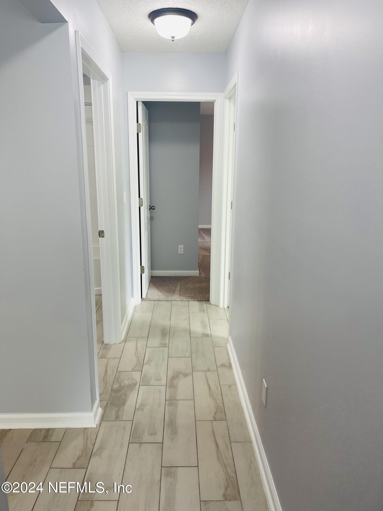 86508 Secluded Place Yulee, FL 32097 - Photo 22 of 43 a view of a hallway