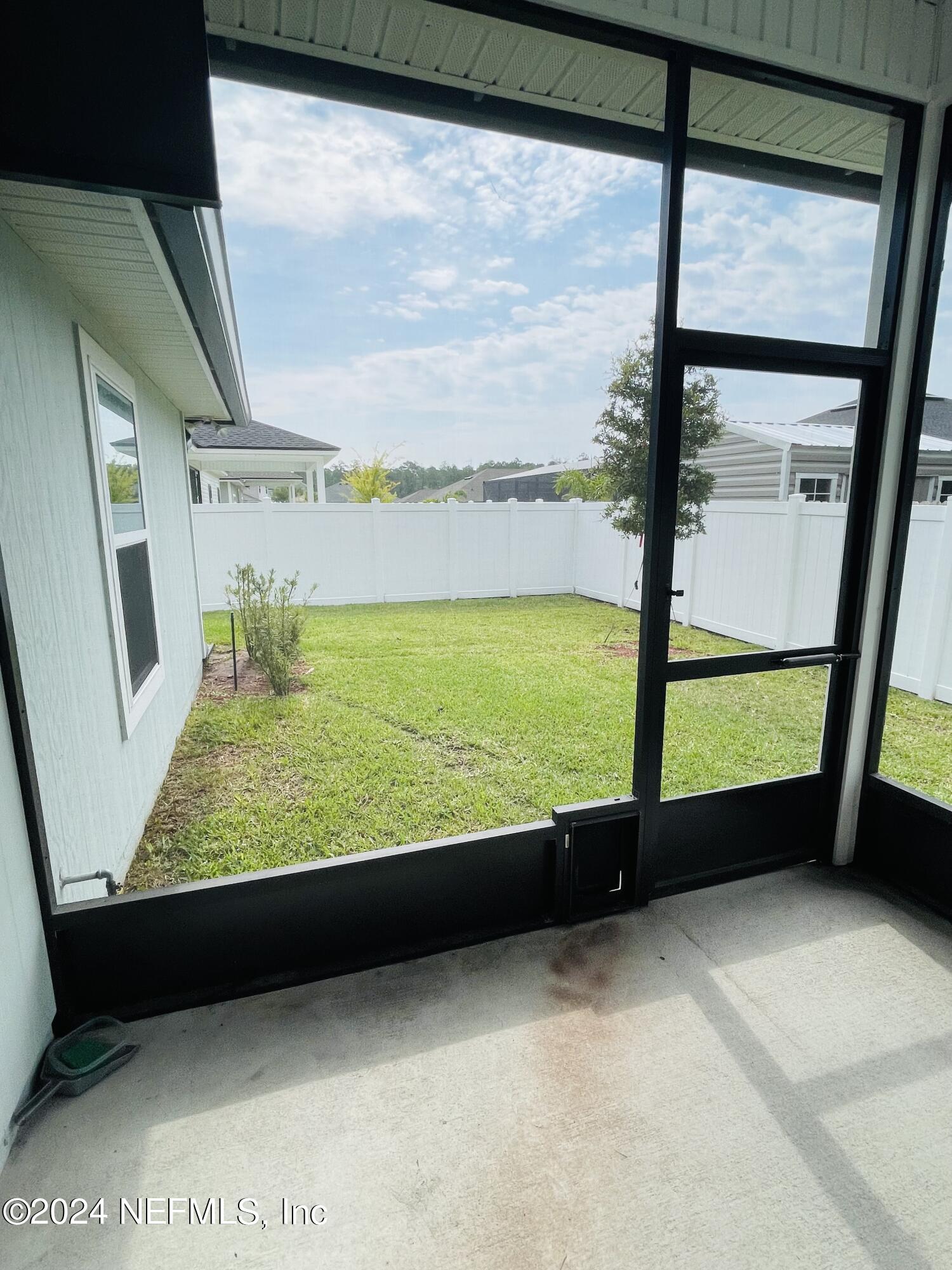 86508 Secluded Place Yulee, FL 32097 - Photo 38 of 43 a view of outdoor area with window