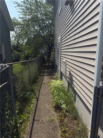 $106,500 | 124 Carnegie Avenue, Clairton, PA 15025