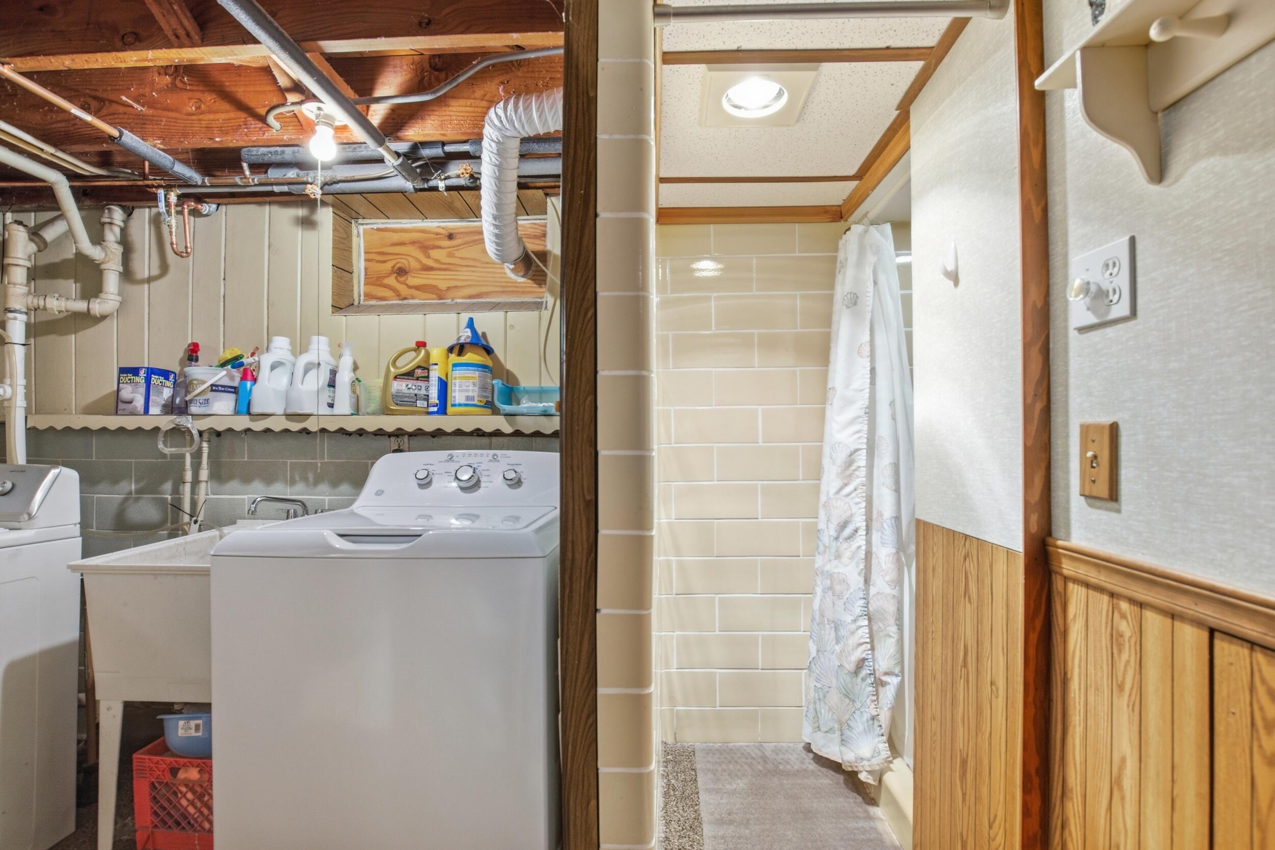 2608 South 63rd Street Milwaukee, WI 53219 - Photo 19 of 23 2608_s_63rd_025