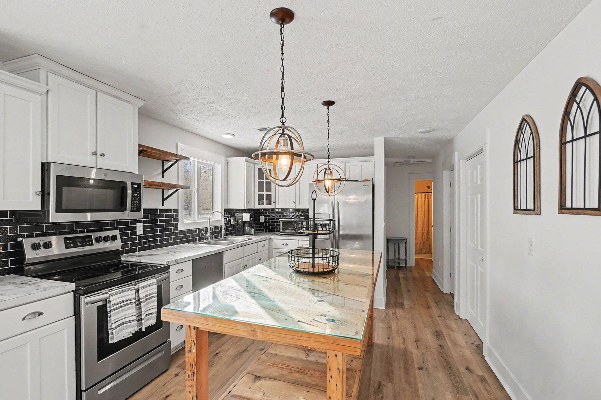 1480 Poulson Road Muskegon, MI 49445 - Photo 12 of 28 Kitchen