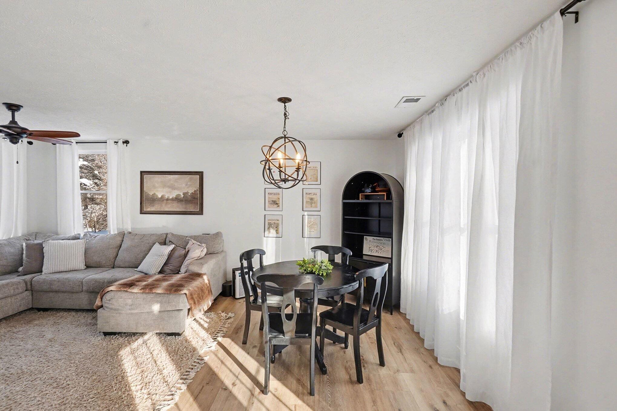 1480 Poulson Road Muskegon, MI 49445 - Photo 15 of 28 Dining and Living