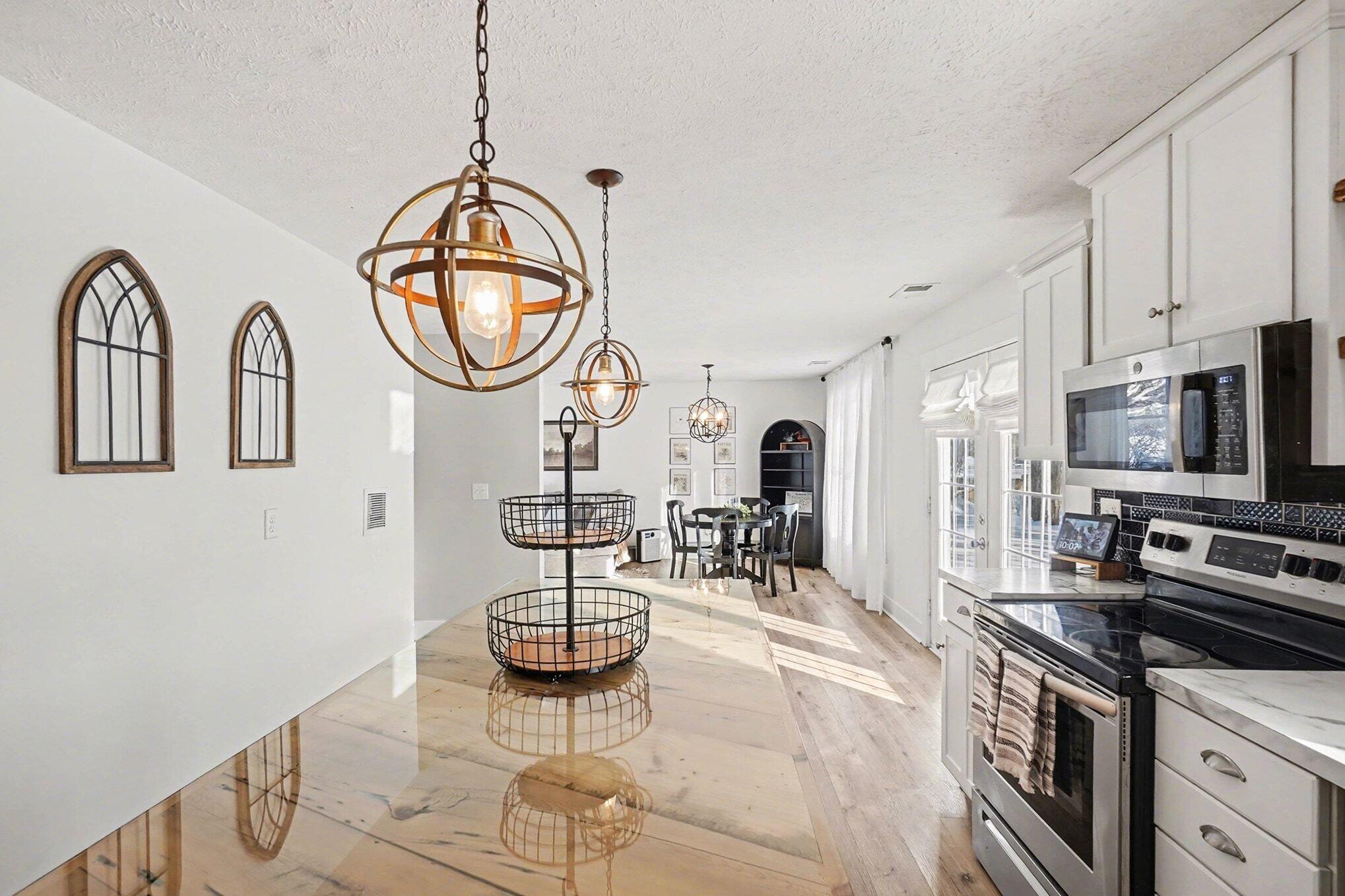 1480 Poulson Road Muskegon, MI 49445 - Photo 2 of 28 Kitchen to Dining