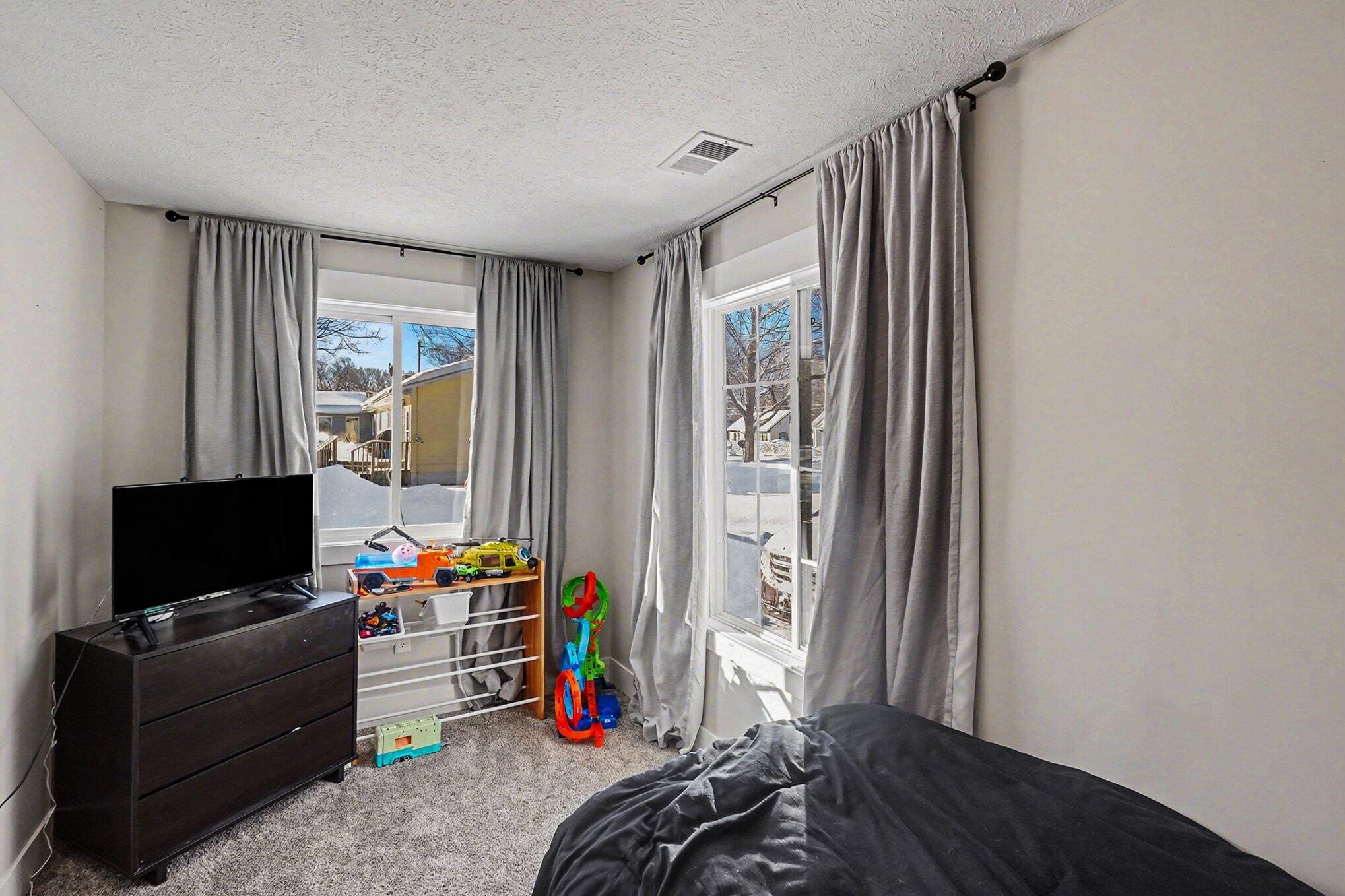 1480 Poulson Road Muskegon, MI 49445 - Photo 26 of 28 bed 3