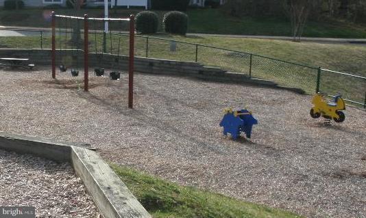 607 Howards Loop, Unit 88 Annapolis, MD 21401 - Photo 10 of 29 Community Amenities 3