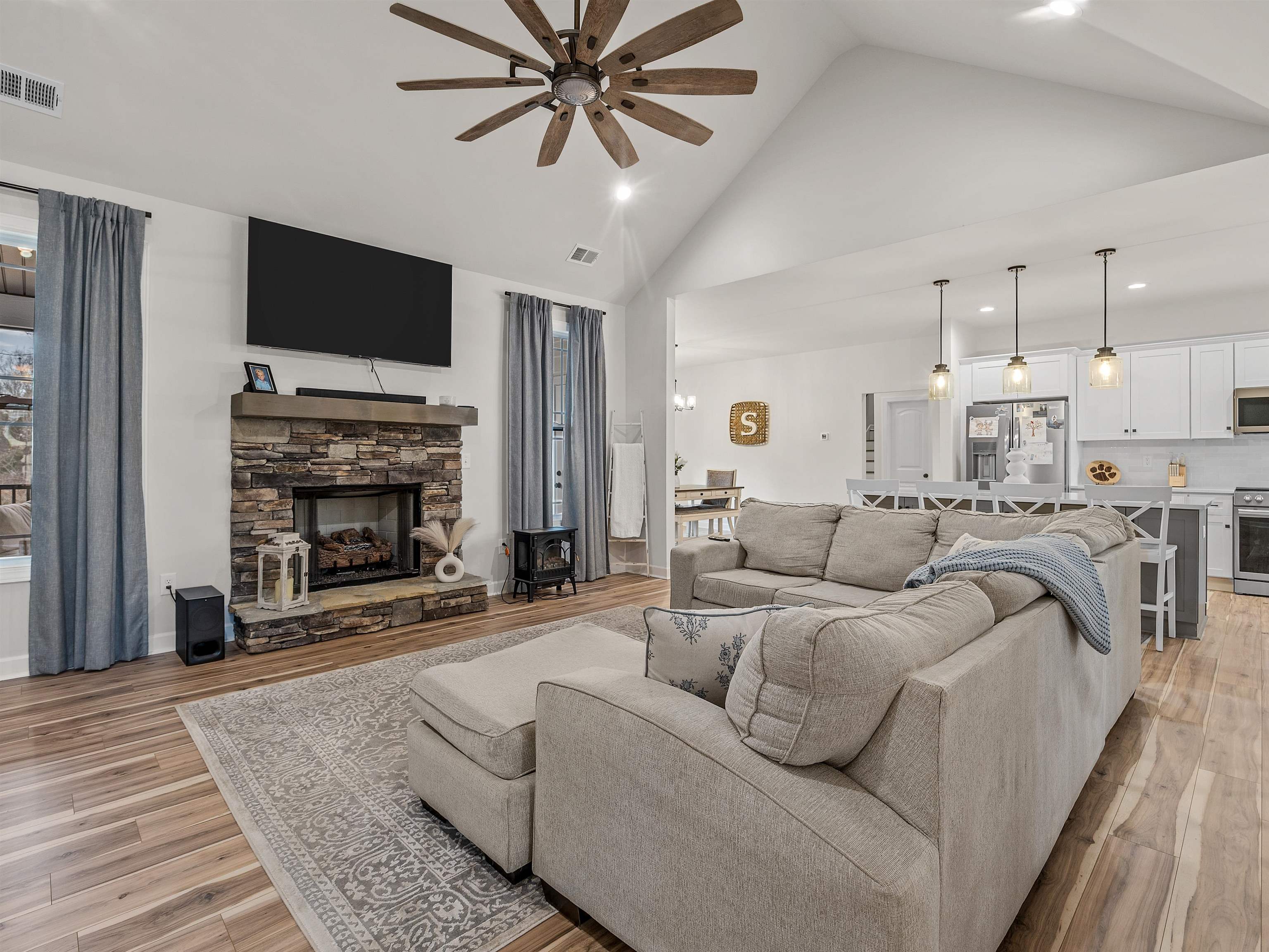 459 Gramling School Road Inman, SC 29349 - Photo 5 of 48