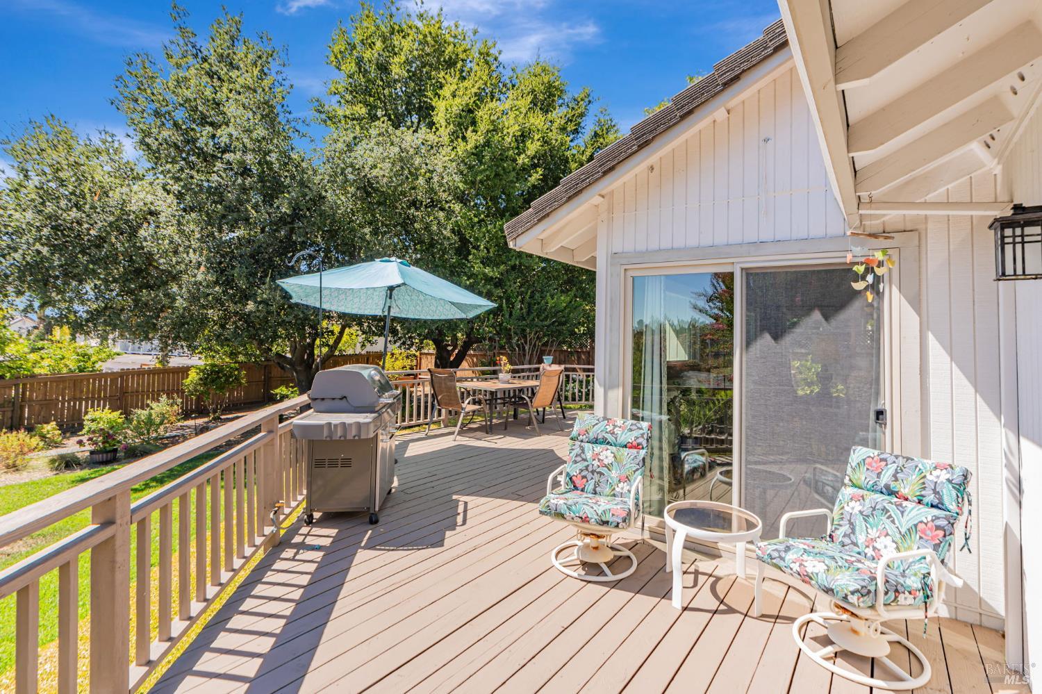 9489 Vinecrest Road Windsor, CA 95492 - Photo 37 of 59 Views, views, and more views!