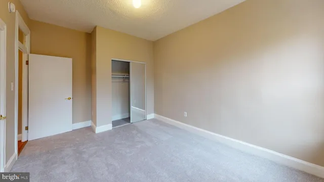 $2,325 | 1401 Columbia Road Northwest, Unit 302, Washington, DC 20009