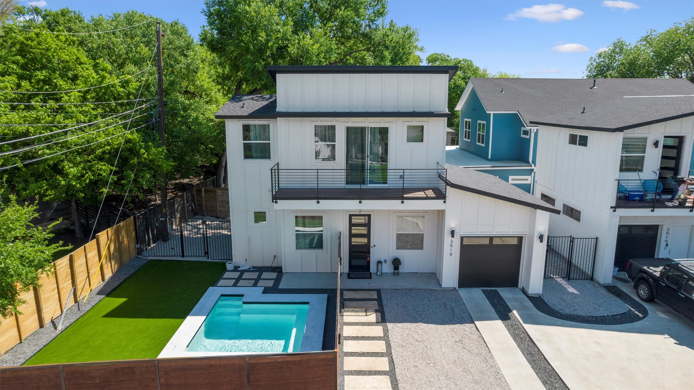 3919 East 16th Street, Unit 2 Austin, TX 78721 - Photo 5 of 22