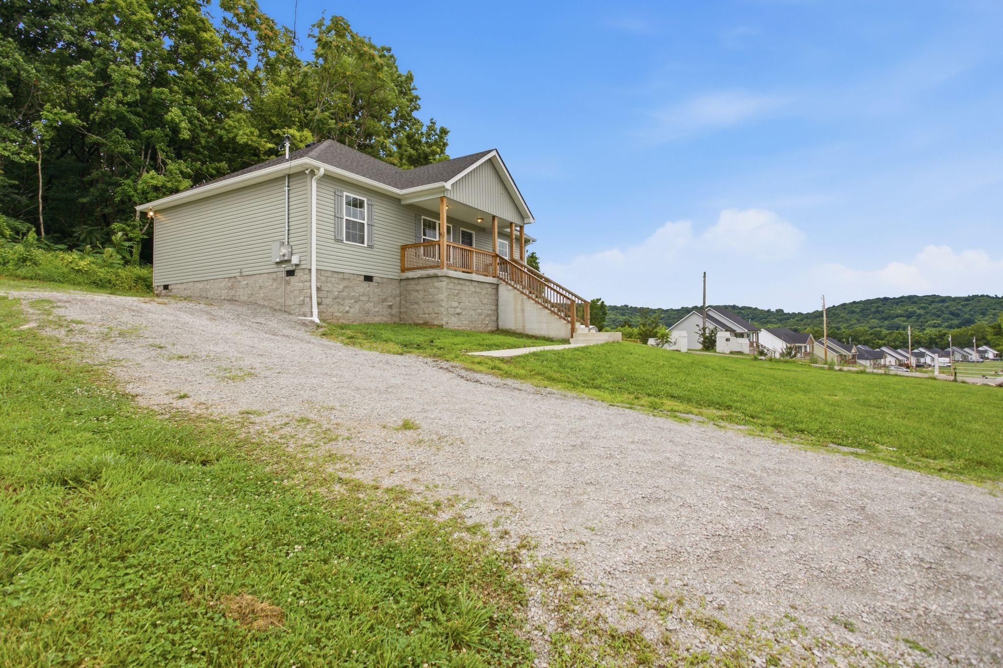 1765 Old Belfast Road Lewisburg, TN 37091 - Photo 3 of 32