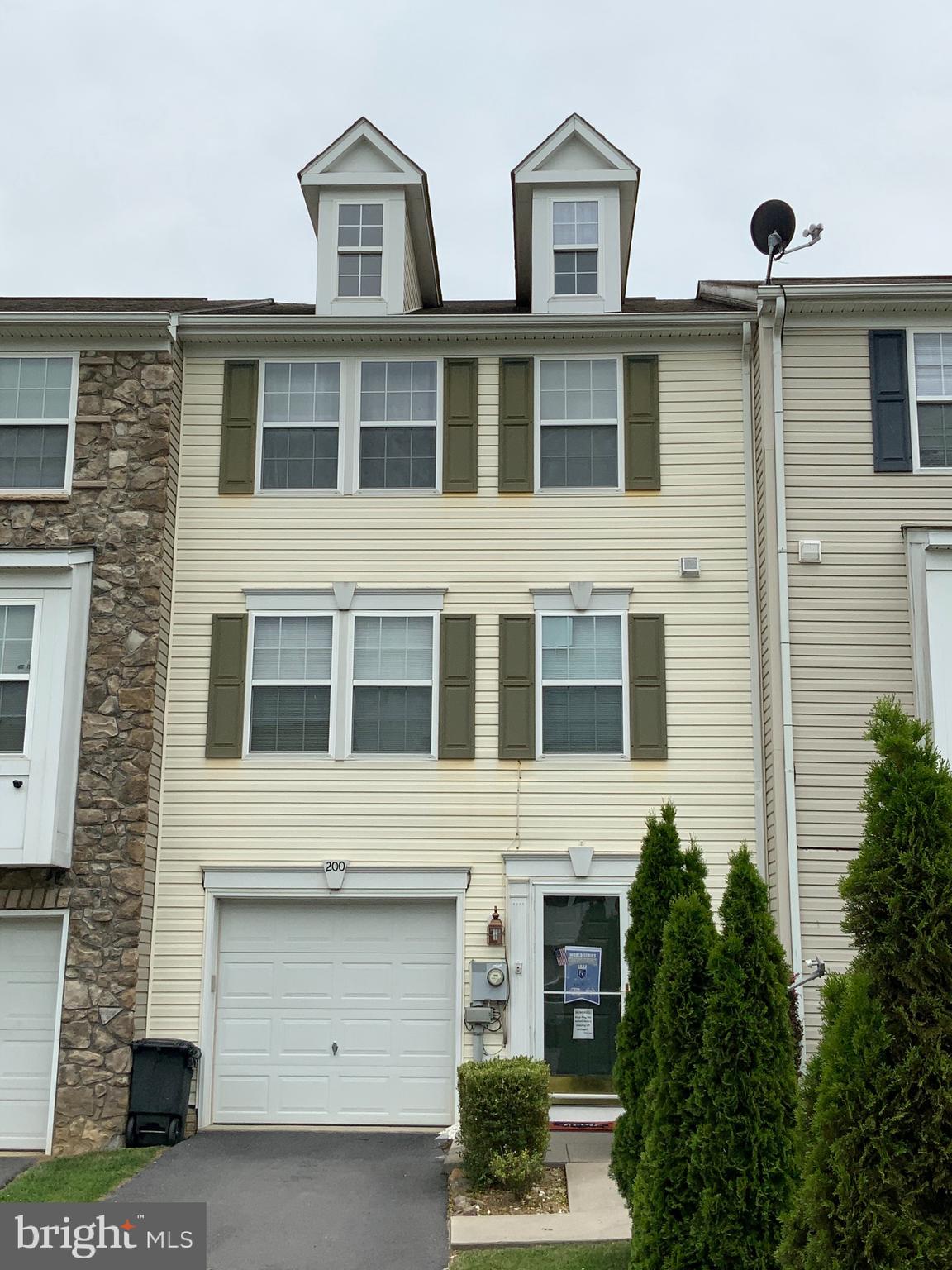 200 Rumbling Rock Road Hedgesville, WV 25427 - Photo 1 of 34 Gallery Image 1