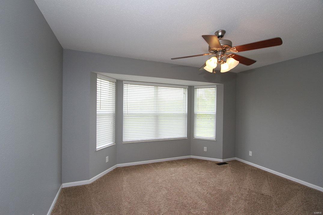 360 Kings Ridge Boulevard O'Fallon, IL 62269 - Photo 20 of 35