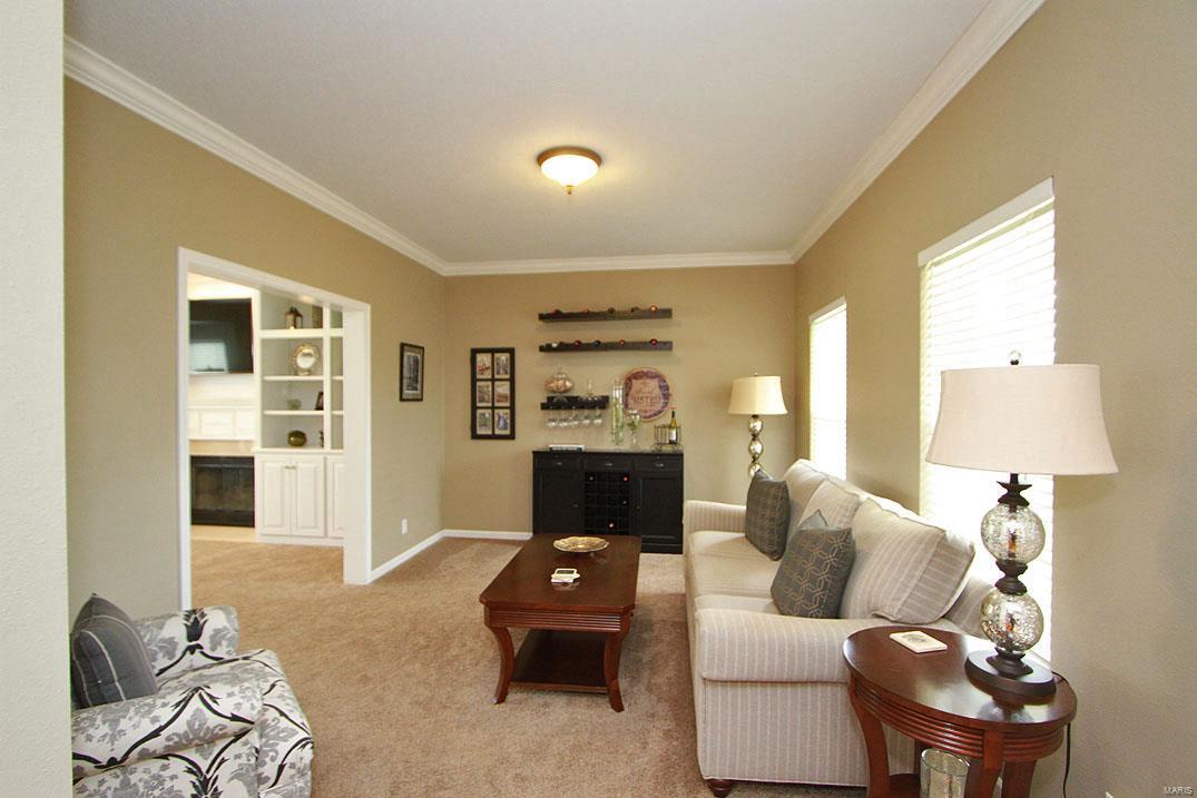 360 Kings Ridge Boulevard O'Fallon, IL 62269 - Photo 4 of 35
