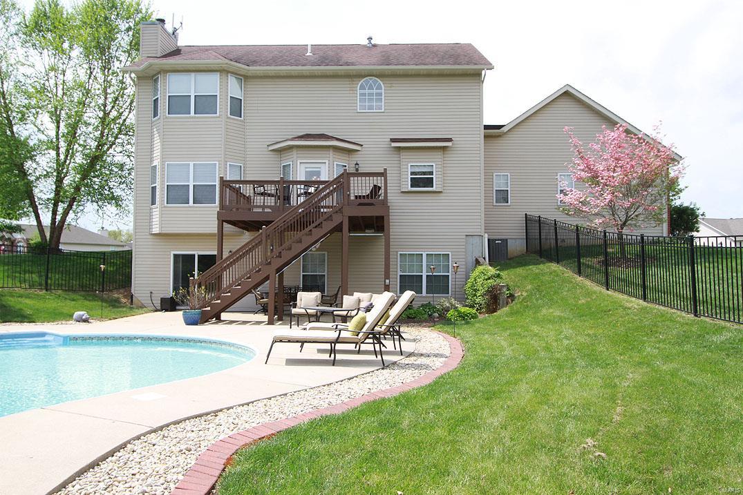 360 Kings Ridge Boulevard O'Fallon, IL 62269 - Photo 32 of 35