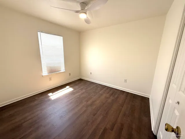 $1,300 | 3202 Redwood Lane, Unit D, Gulf Breeze, FL 32563