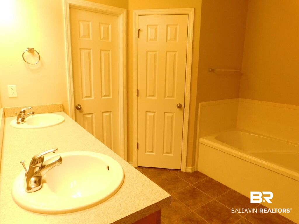 9812 Brighton Drive South Chunchula, AL 36521 - Photo 10 of 15
