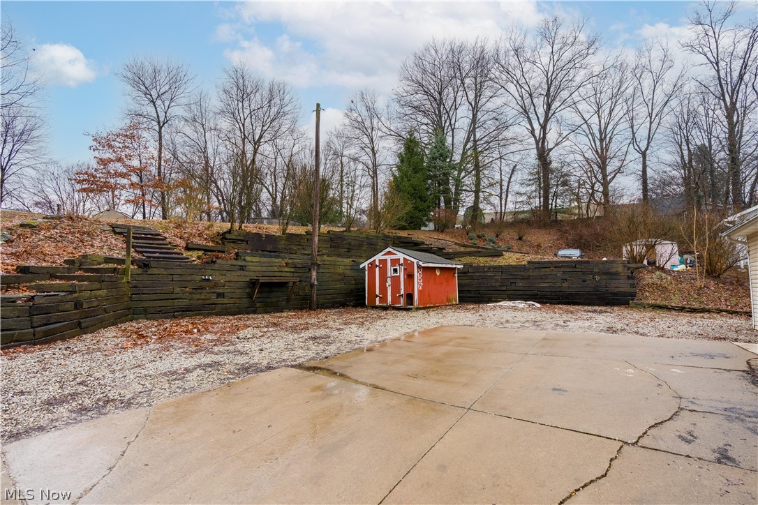 701 West Line Street Minerva, OH 44657 - Photo 6 of 37