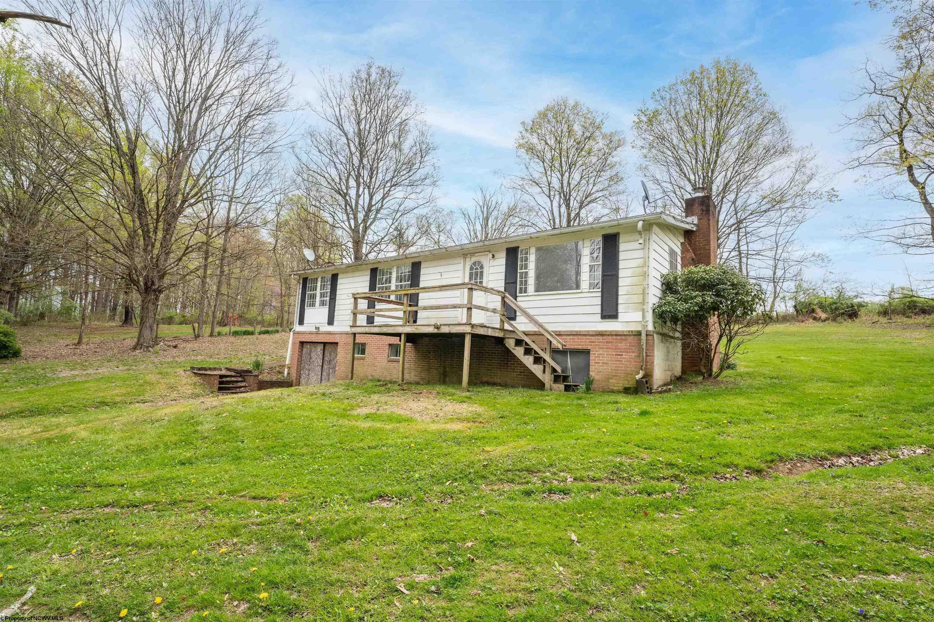 207 Camp Run Road Morgantown, WV 26508 - Photo 1 of 16 Gallery Image 1