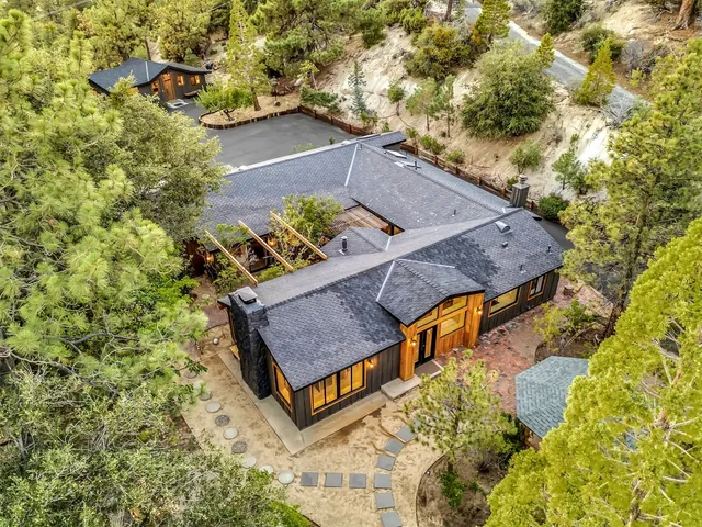 $2,299,000 | 54655 Falling Leaf Drive, Idyllwild, CA 92549